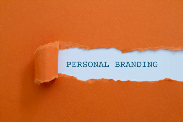 Cara Membangun Personal Branding Kurir  Ekspedisi